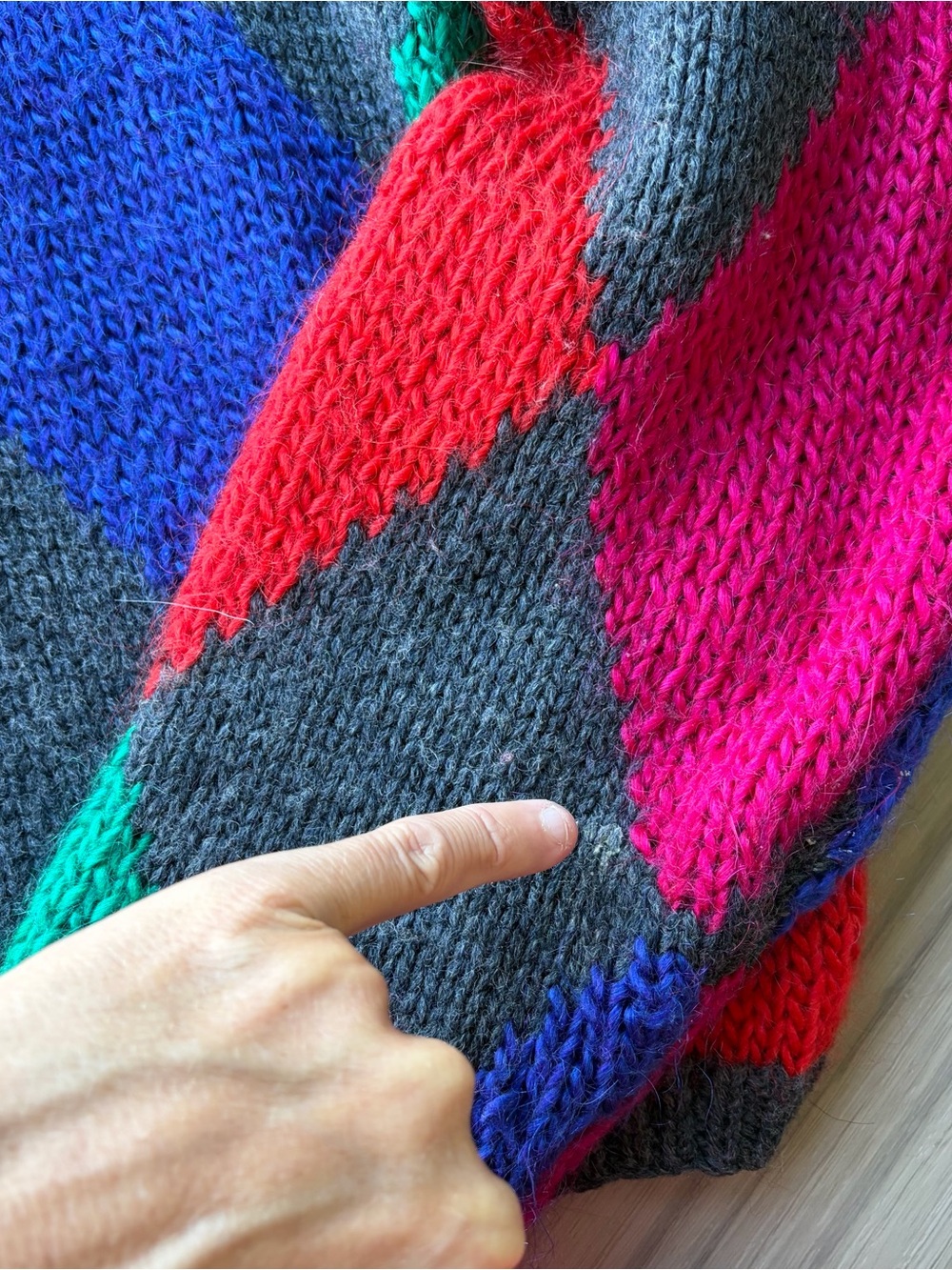 Vintage Liz Claiborne Hand Knitted Cardigan - Picture 4 of 4
